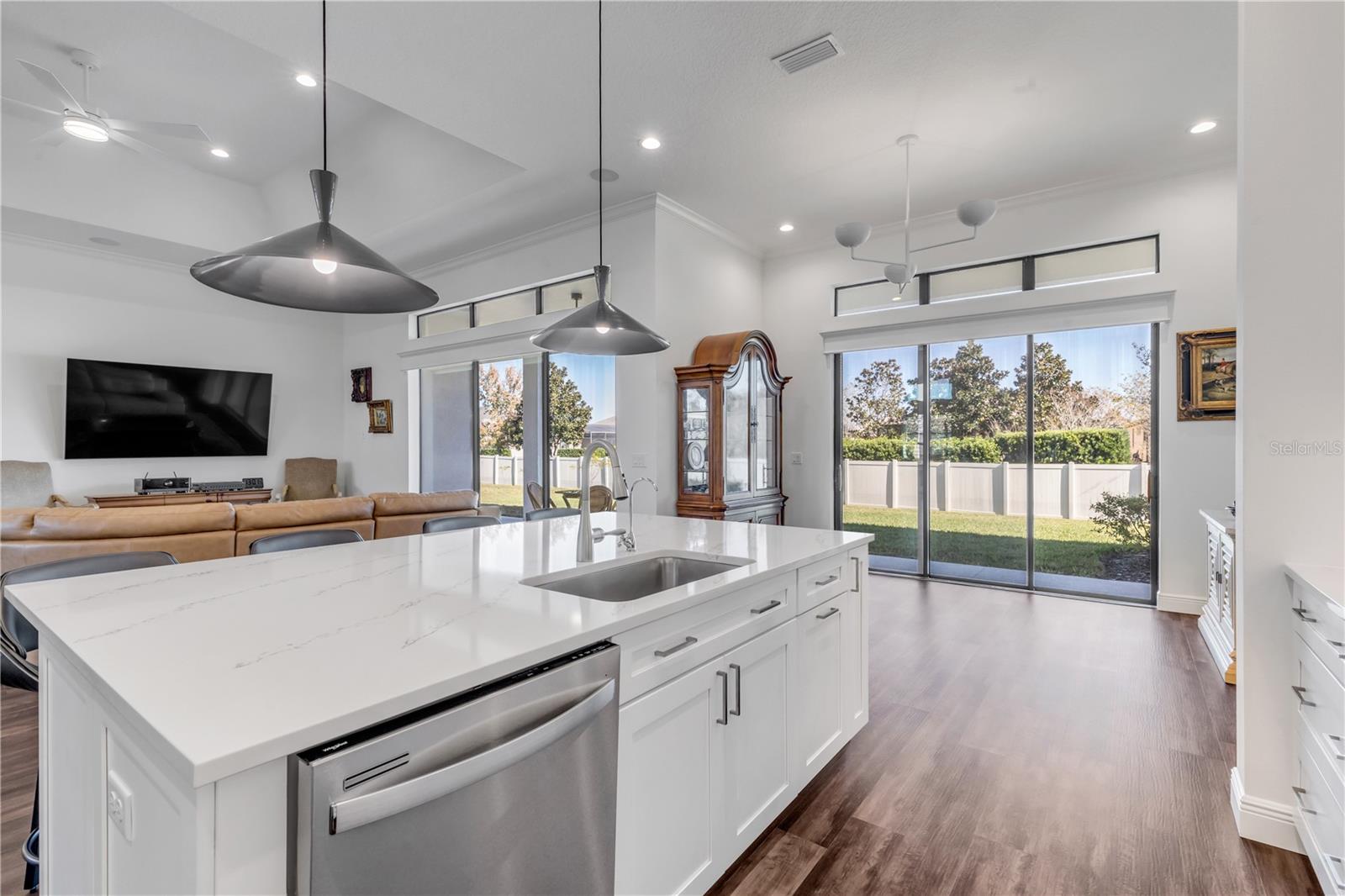 Image 20 of 89 For 3053 Isola Bella Boulevard