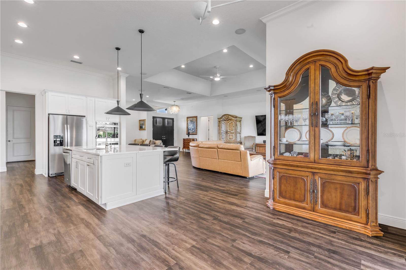 Image 26 of 89 For 3053 Isola Bella Boulevard