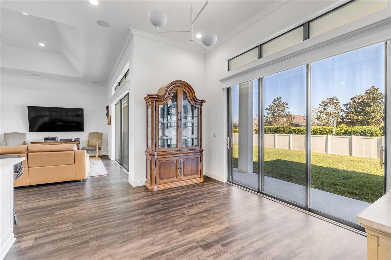 Image 30 of 89 For 3053 Isola Bella Boulevard