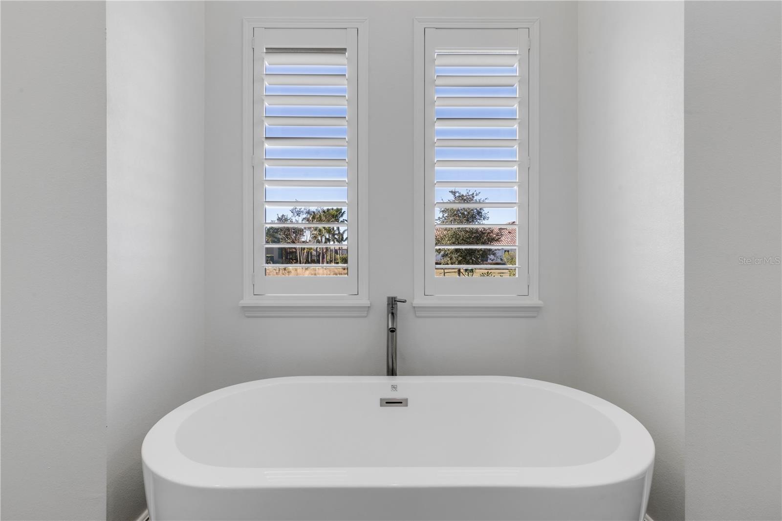 Image 43 of 89 For 3053 Isola Bella Boulevard