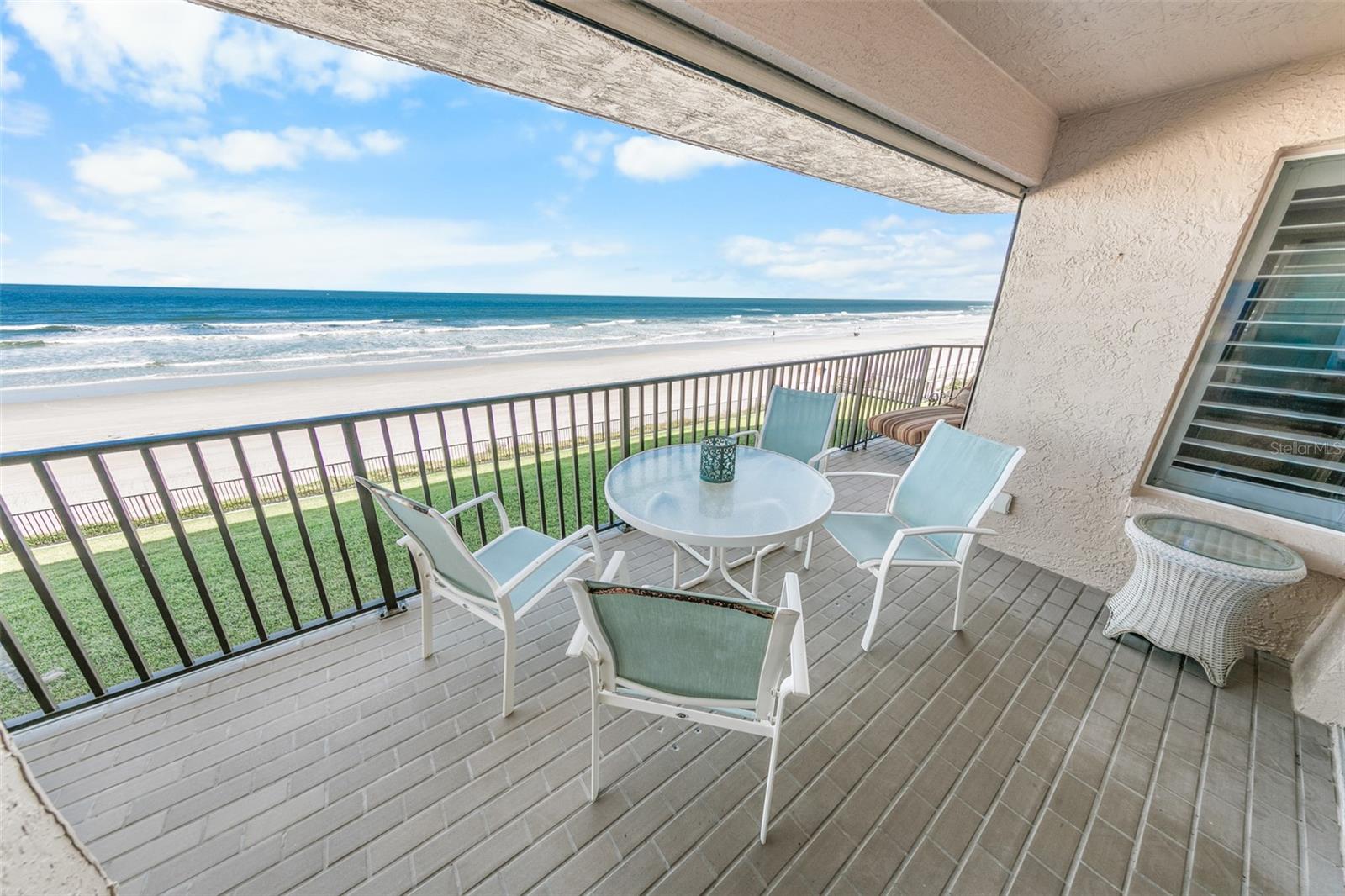 Image 44 of 52 For 4651 Atlantic Avenue 203