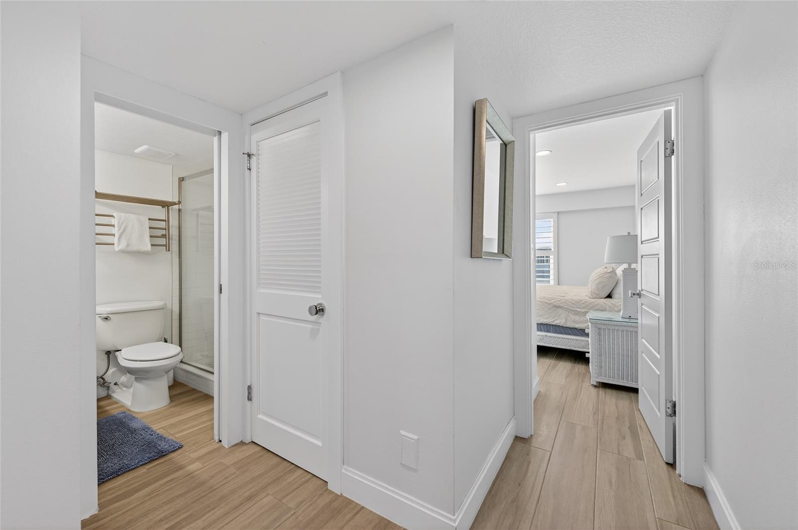 Image 23 of 38 For 4831 Saxon Drive 233