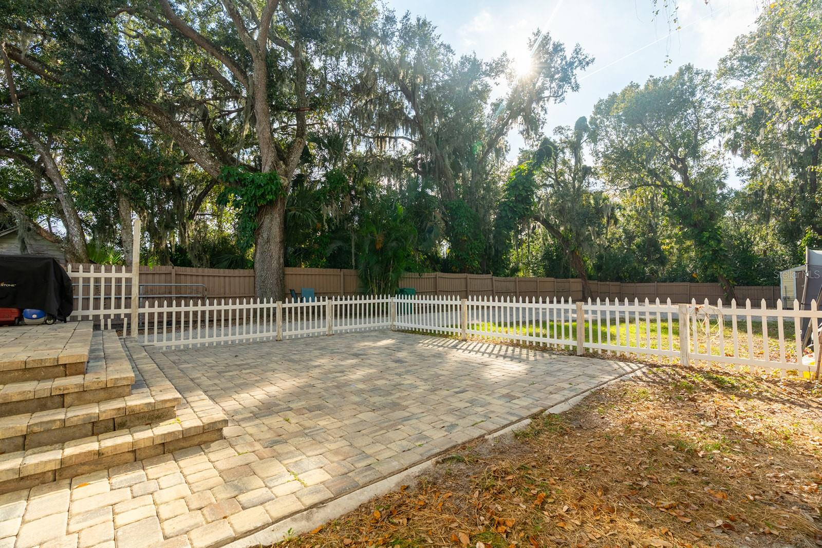 Image 3 of 32 For 138 Park Boulevard