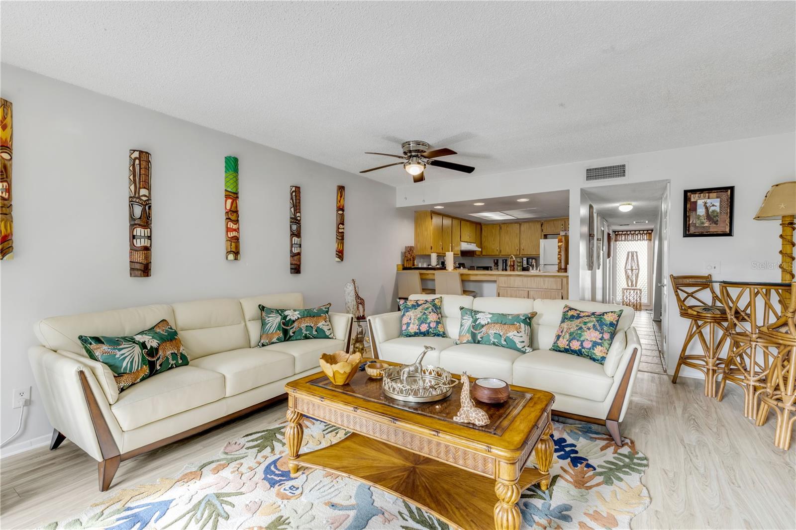 Image 10 of 48 For 201 Club House Boulevard 201