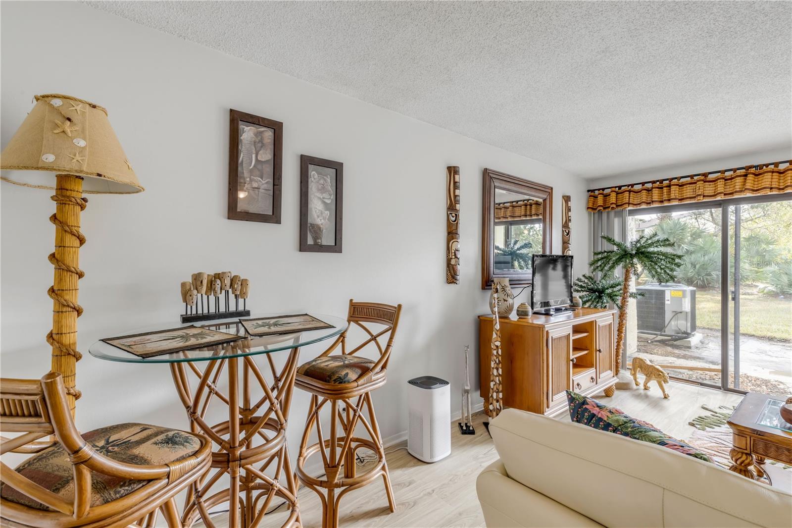 Image 11 of 48 For 201 Club House Boulevard 201