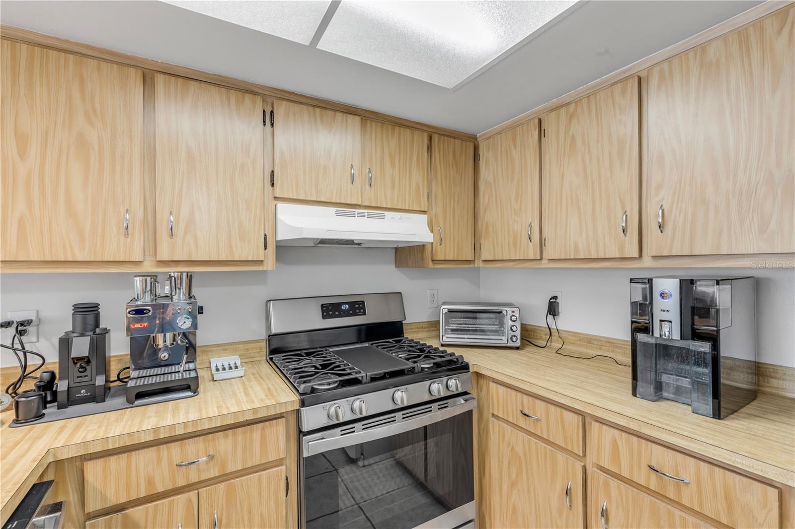 Image 15 of 48 For 201 Club House Boulevard 201