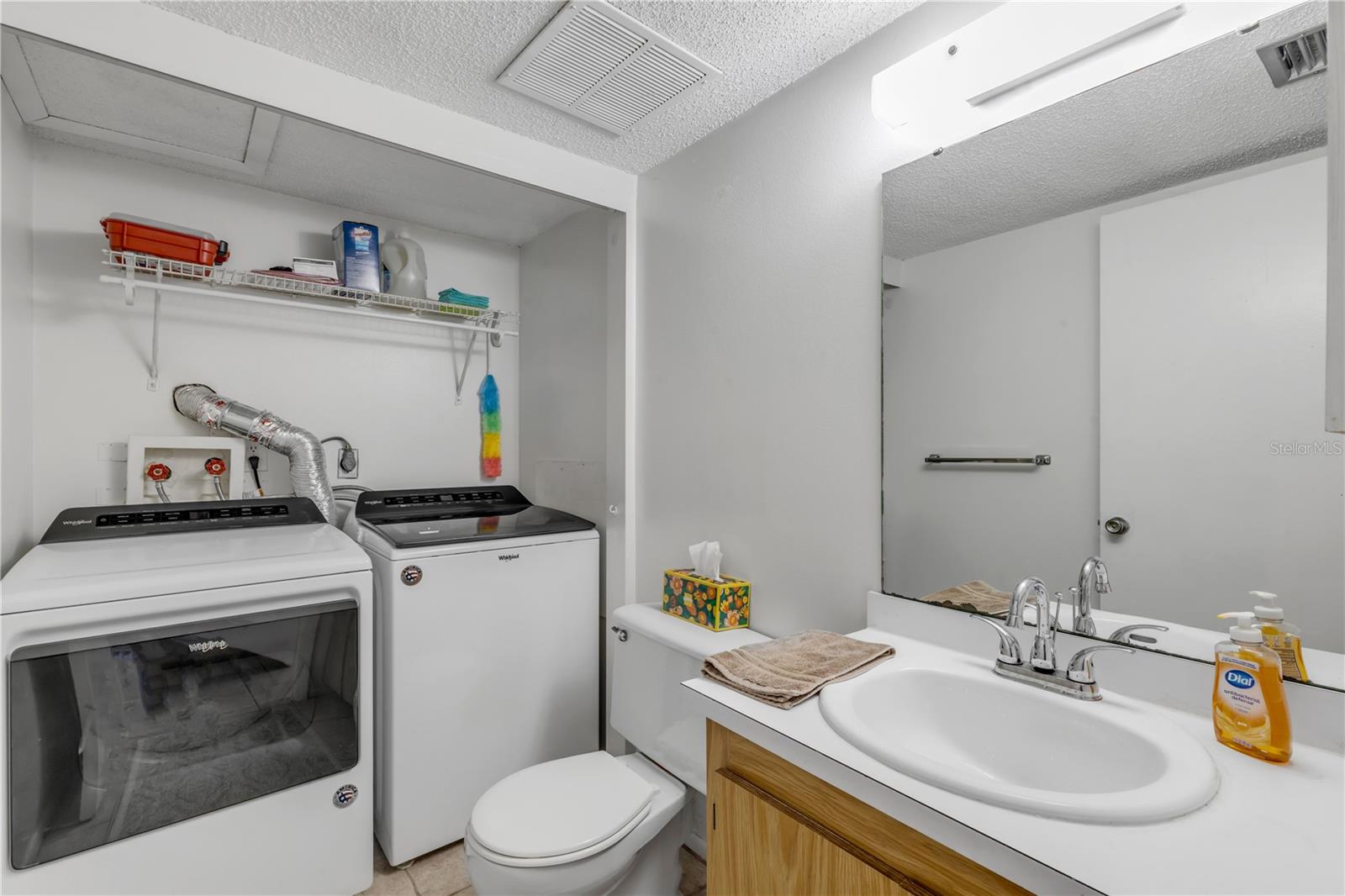 Image 18 of 48 For 201 Club House Boulevard 201