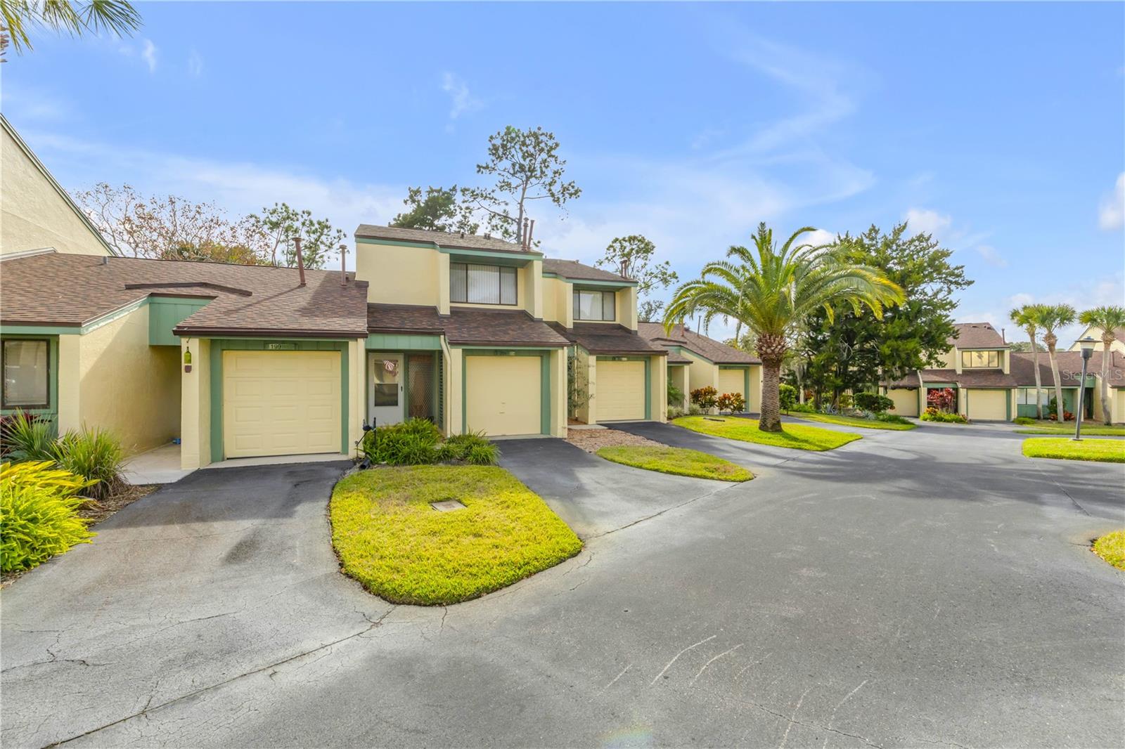 Image 3 of 48 For 201 Club House Boulevard 201