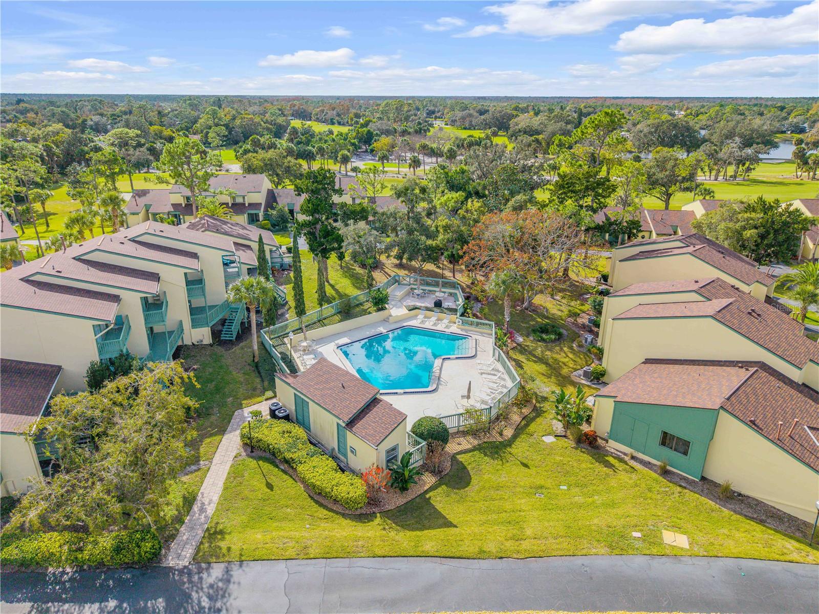 Image 42 of 48 For 201 Club House Boulevard 201