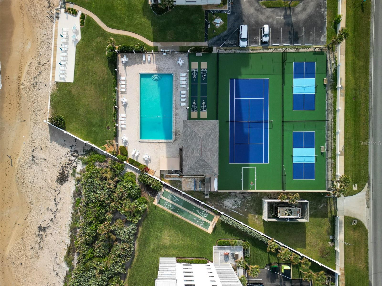 Image 34 of 43 For 5499 Atlantic Avenue 205