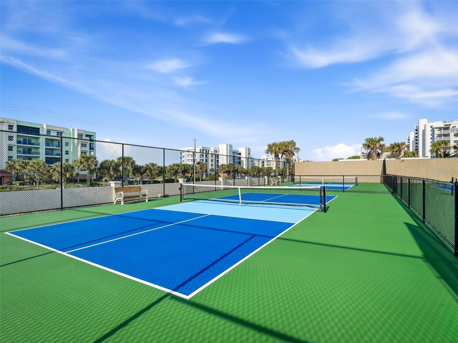 Image 38 of 43 For 5499 Atlantic Avenue 205