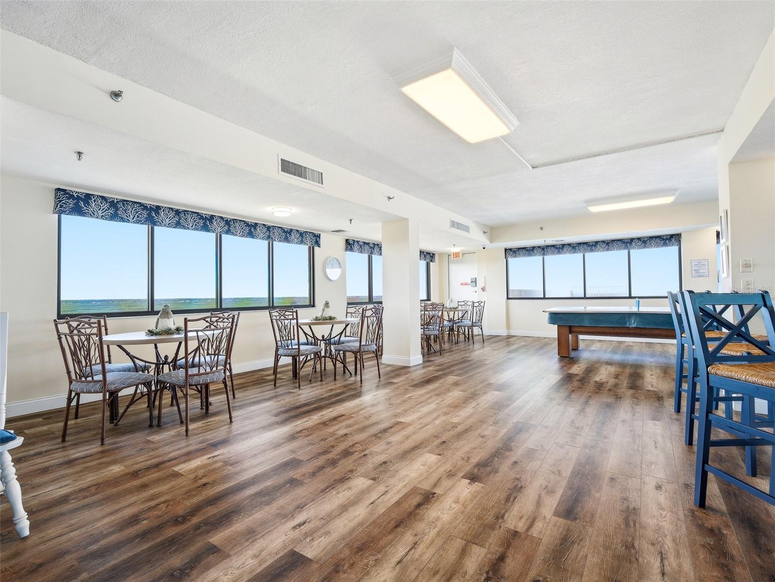 Image 40 of 43 For 5499 Atlantic Avenue 205