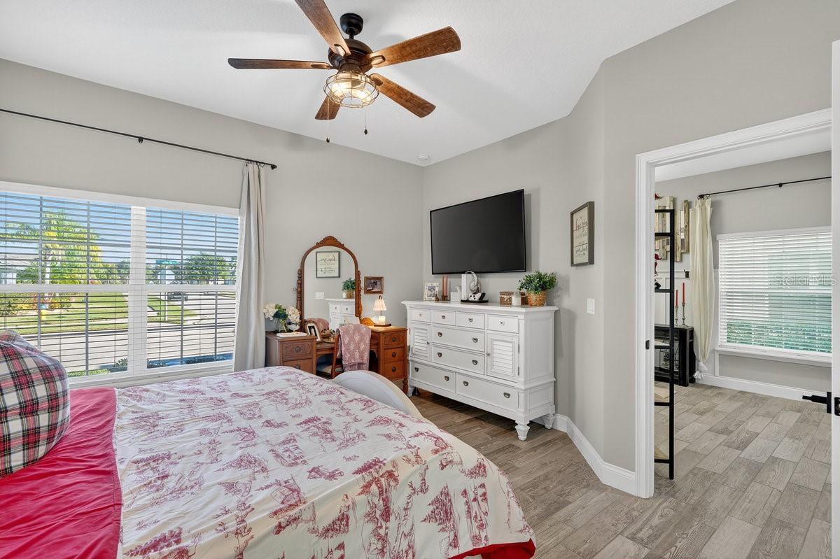 Image 22 of 52 For 3417 Gallia Street