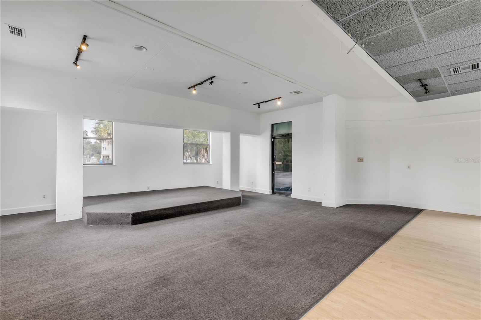 Image 20 of 62 For 109 Causeway