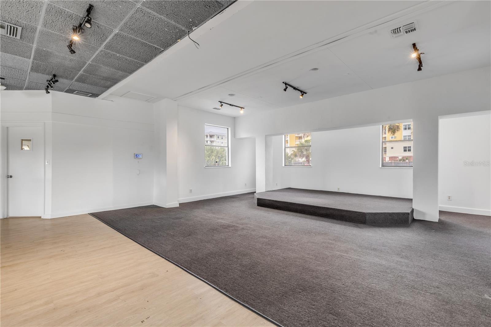 Image 21 of 62 For 109 Causeway