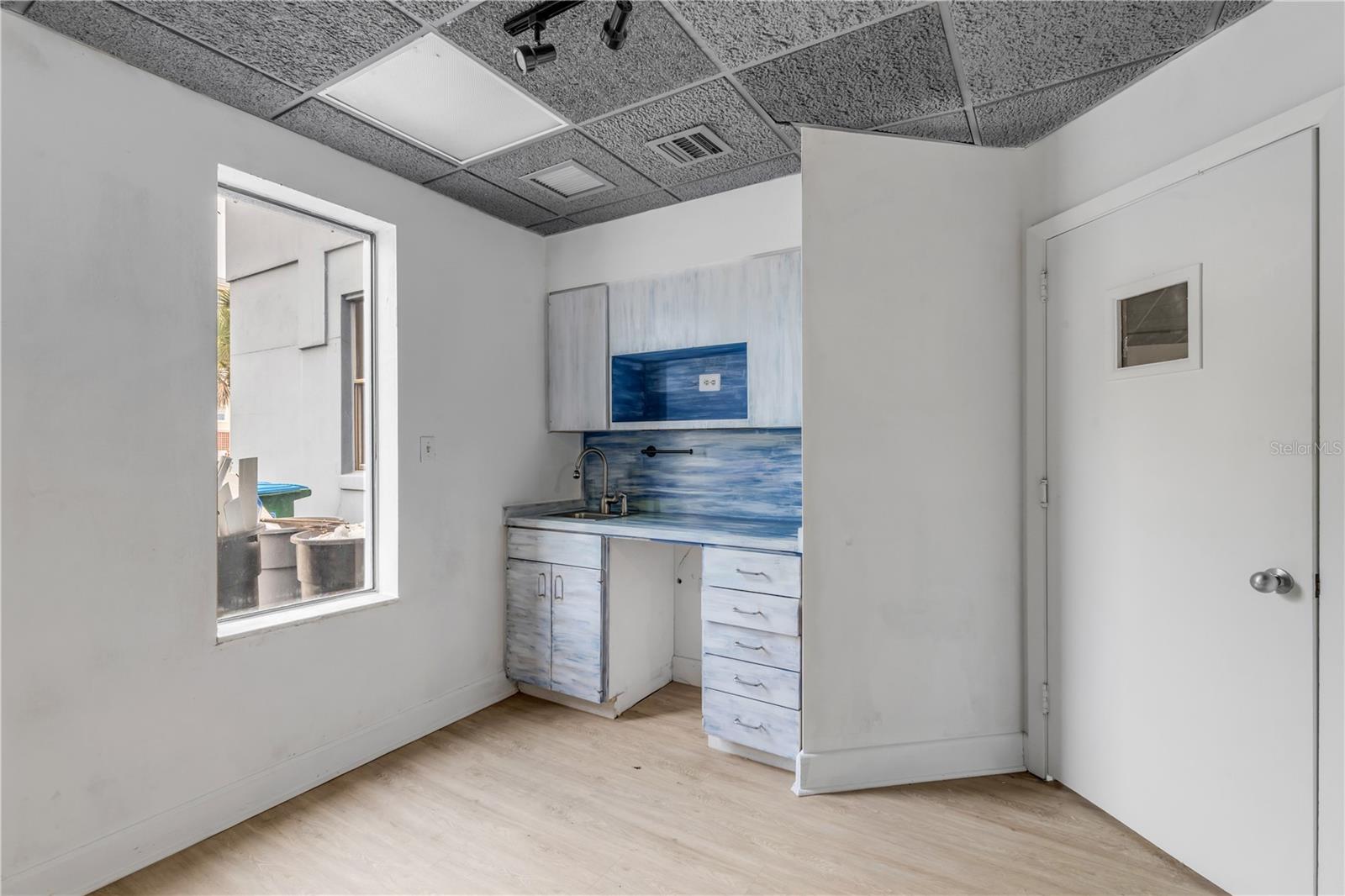 Image 43 of 62 For 109 Causeway