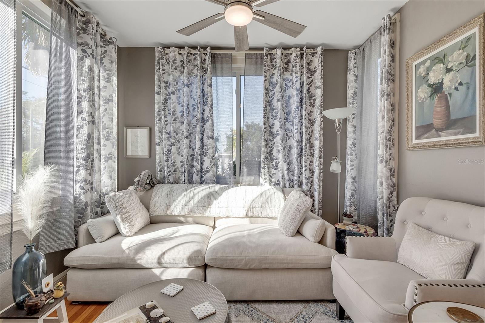 Image 20 of 91 For 113 Halifax Drive