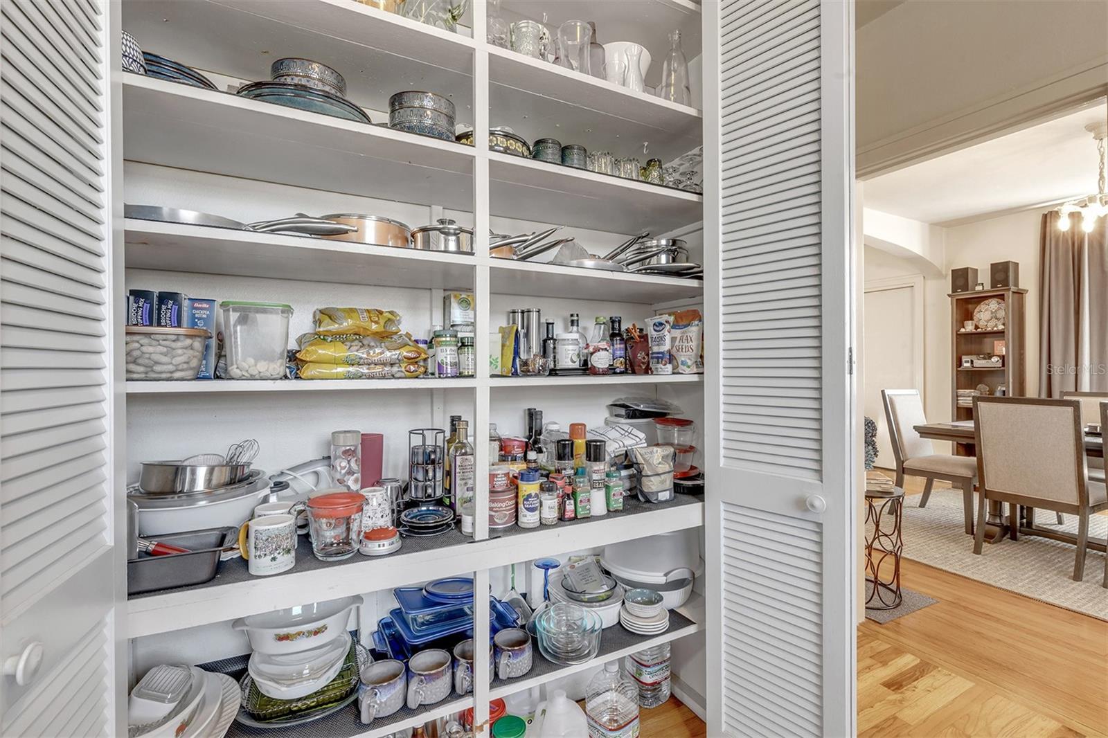 Image 33 of 91 For 113 Halifax Drive