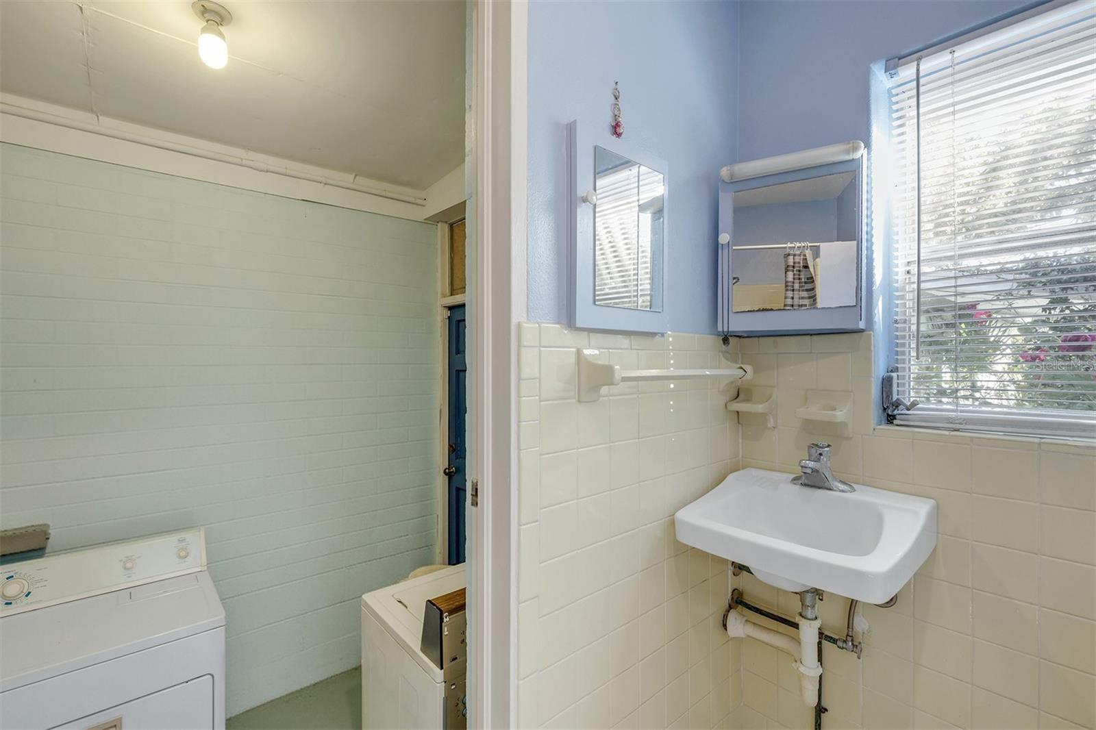 Image 42 of 91 For 113 Halifax Drive