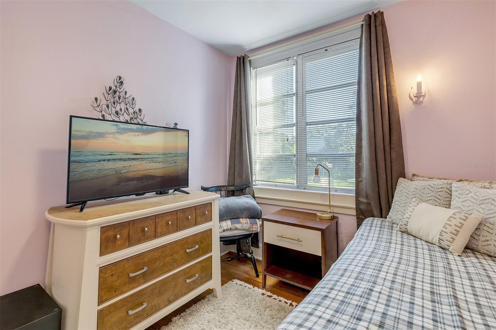 Image 44 of 91 For 113 Halifax Drive