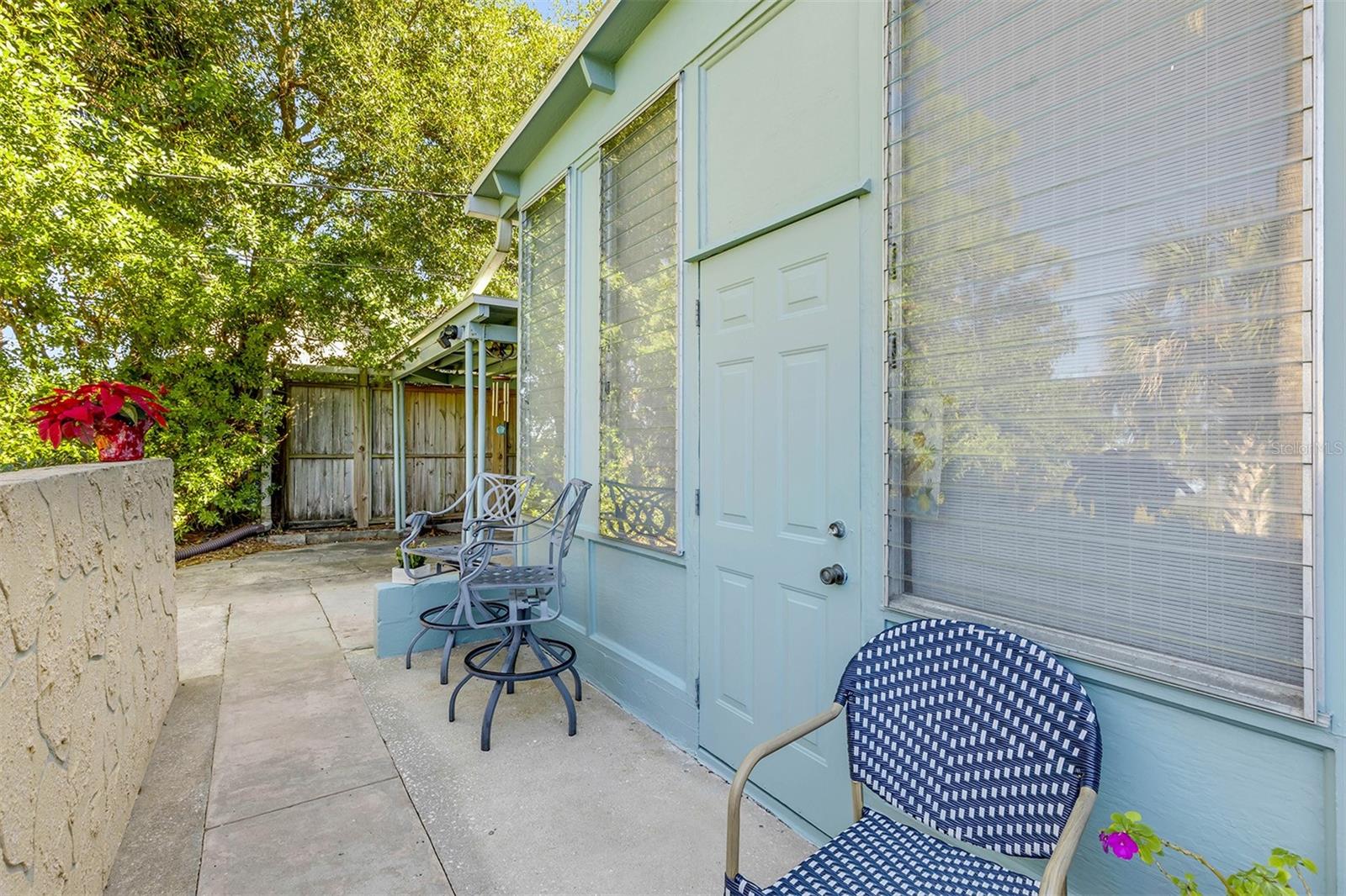 Image 52 of 91 For 113 Halifax Drive