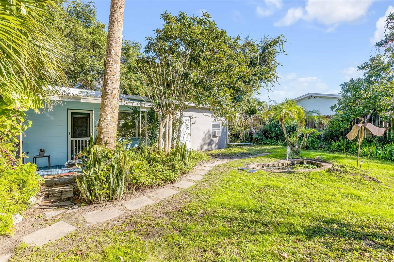 Image 77 of 91 For 113 Halifax Drive