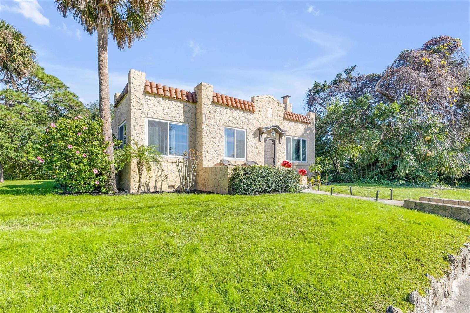 Image 87 of 91 For 113 Halifax Drive