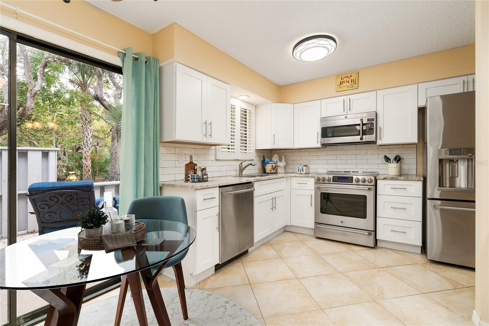 Image 10 of 50 For 4368 Sea Cove