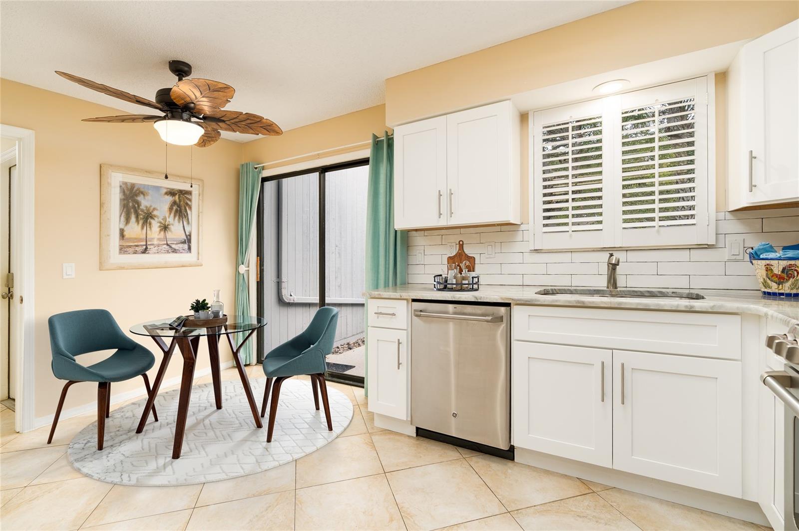 Image 11 of 50 For 4368 Sea Cove