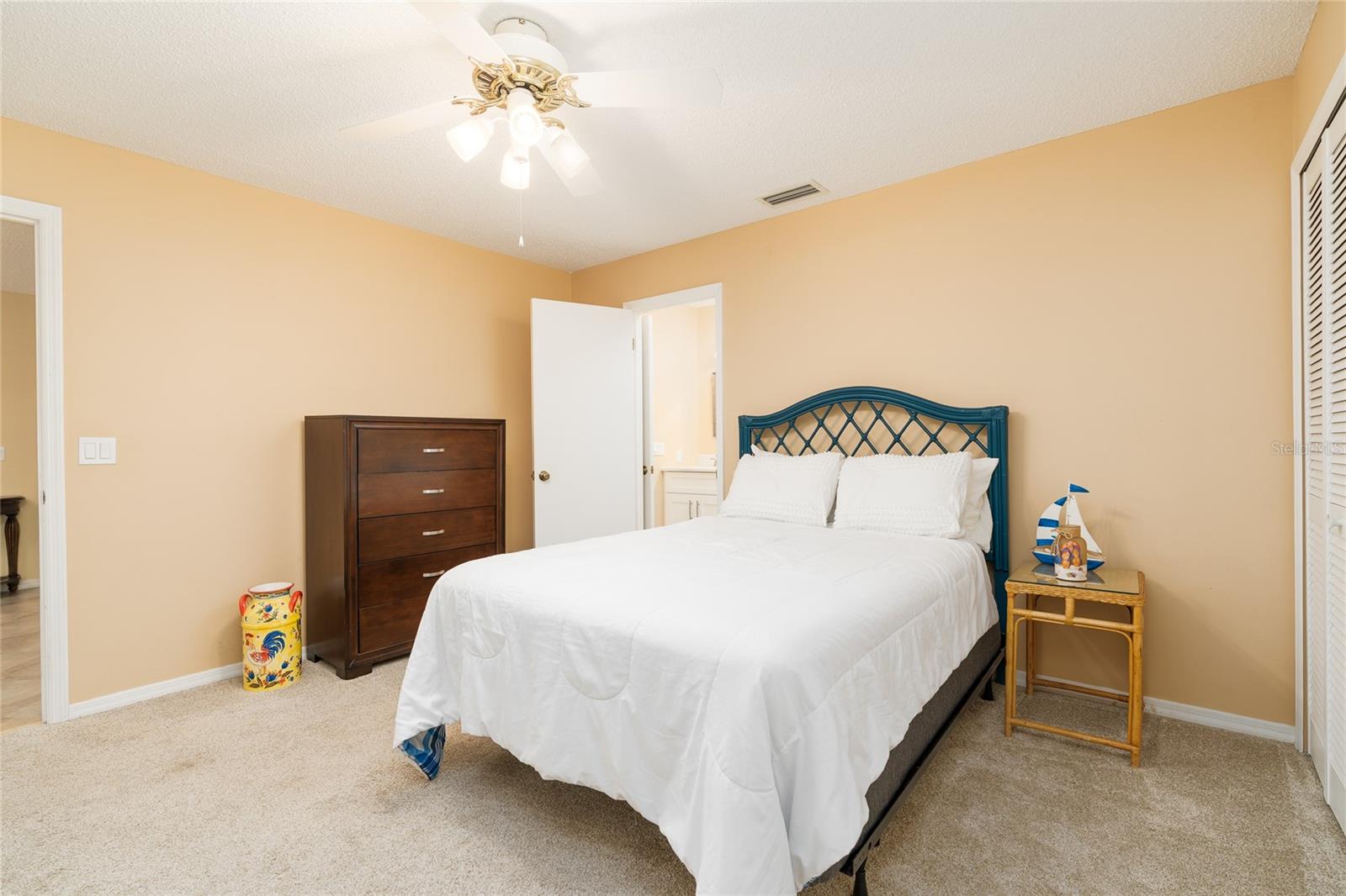 Image 18 of 50 For 4368 Sea Cove