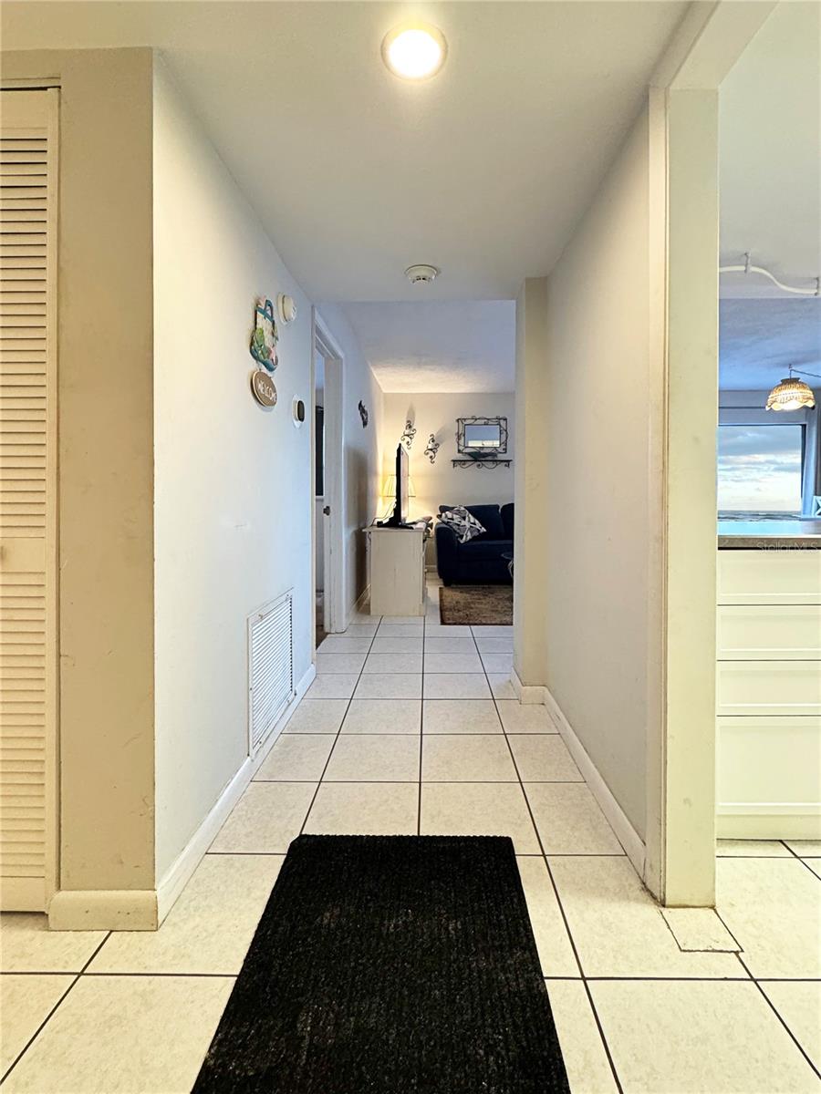 Image 3 of 37 For 1571 Atlantic Avenue 1110