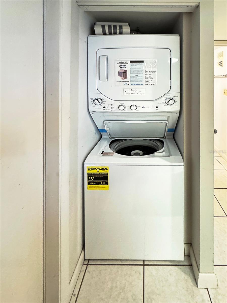 Image 4 of 37 For 1571 Atlantic Avenue 1110