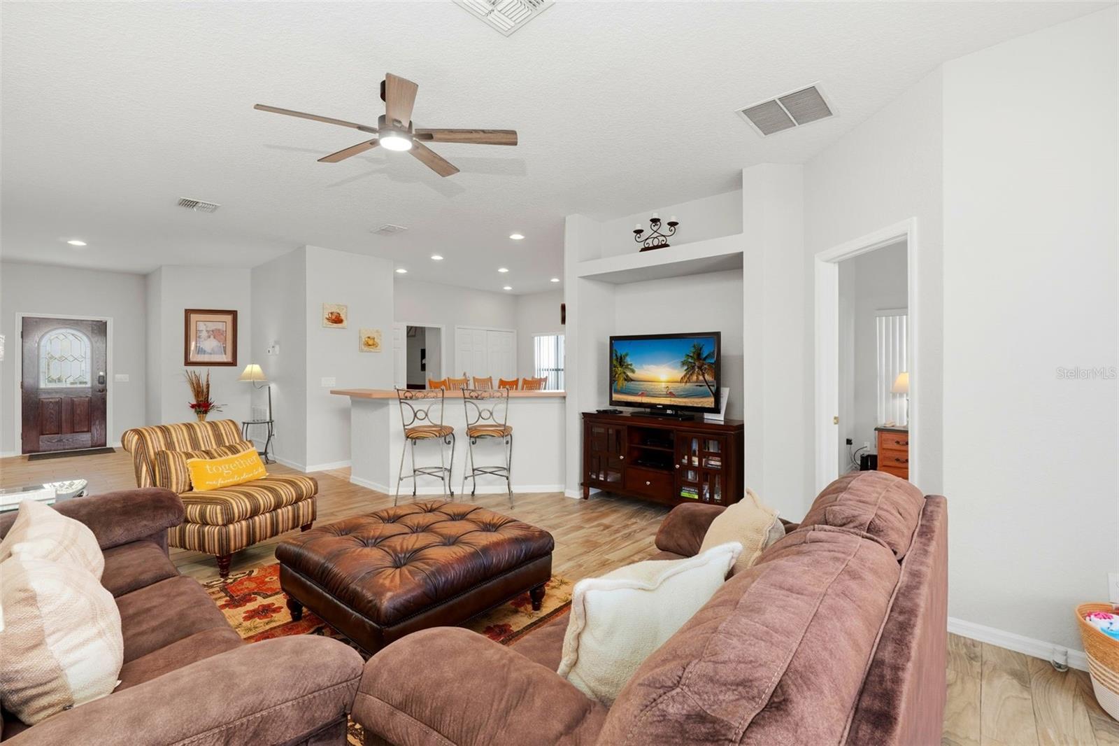 Image 12 of 51 For 16602 Lazy Breeze Loop