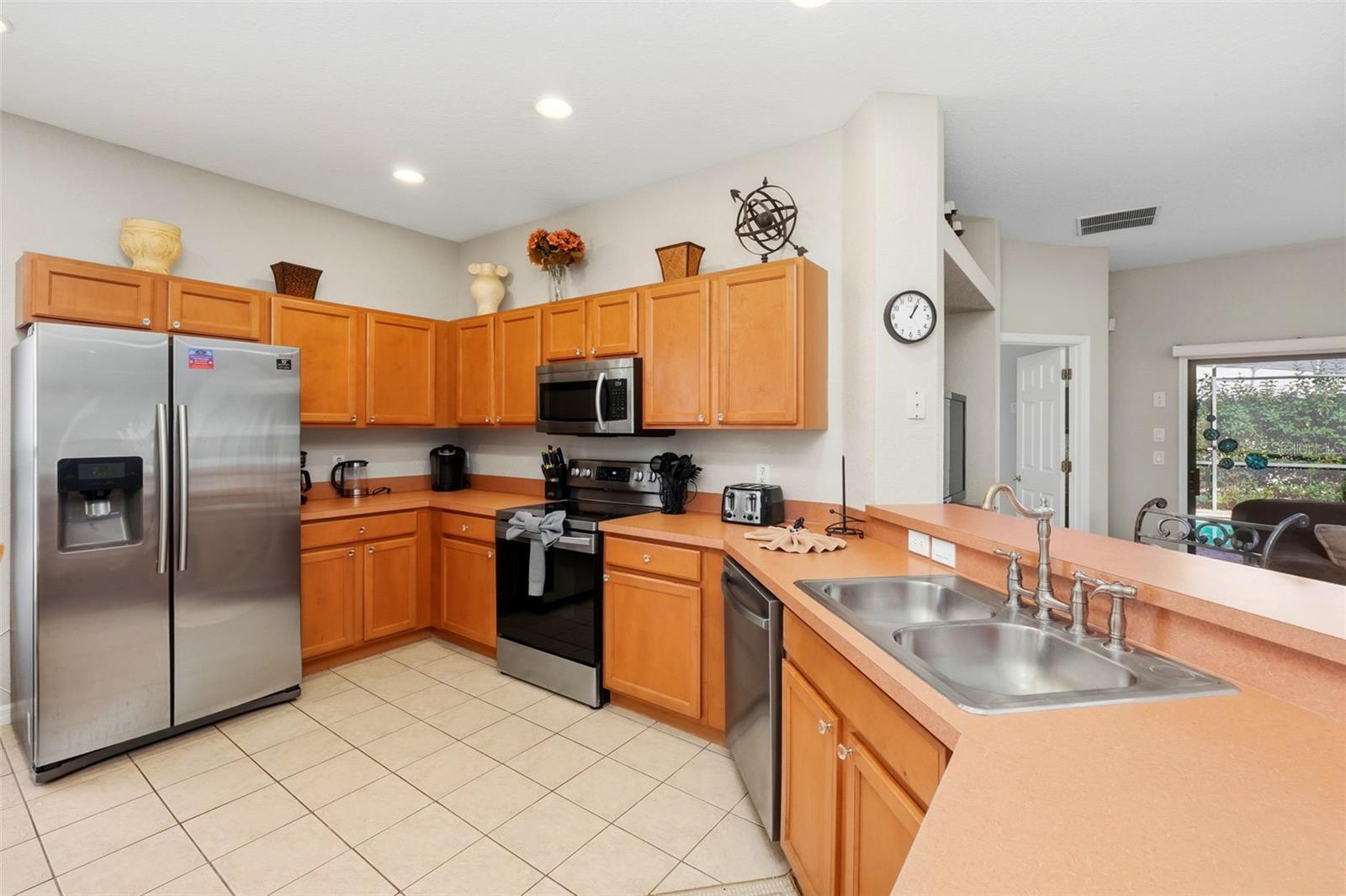 Image 16 of 51 For 16602 Lazy Breeze Loop