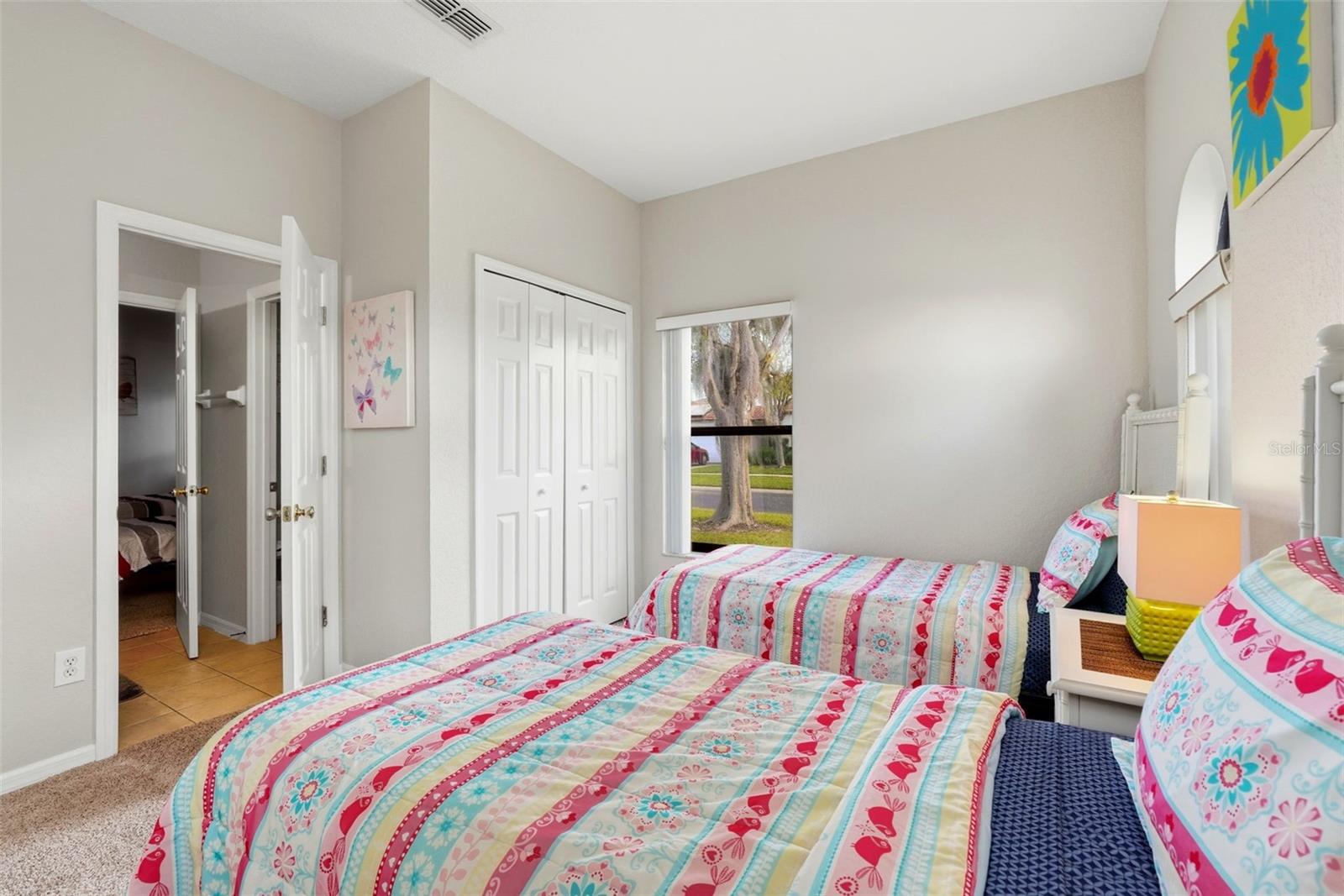 Image 29 of 51 For 16602 Lazy Breeze Loop