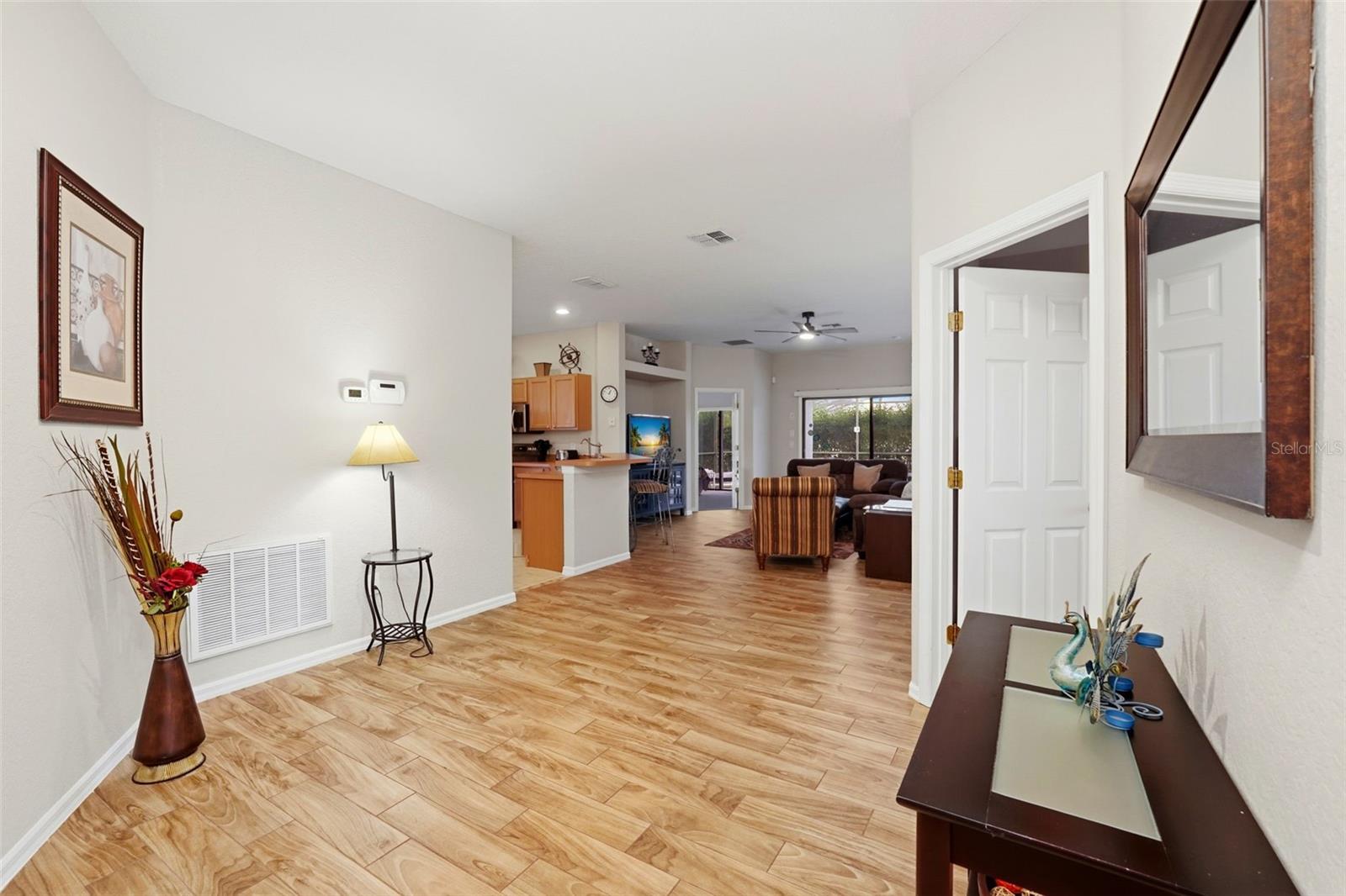 Image 5 of 51 For 16602 Lazy Breeze Loop