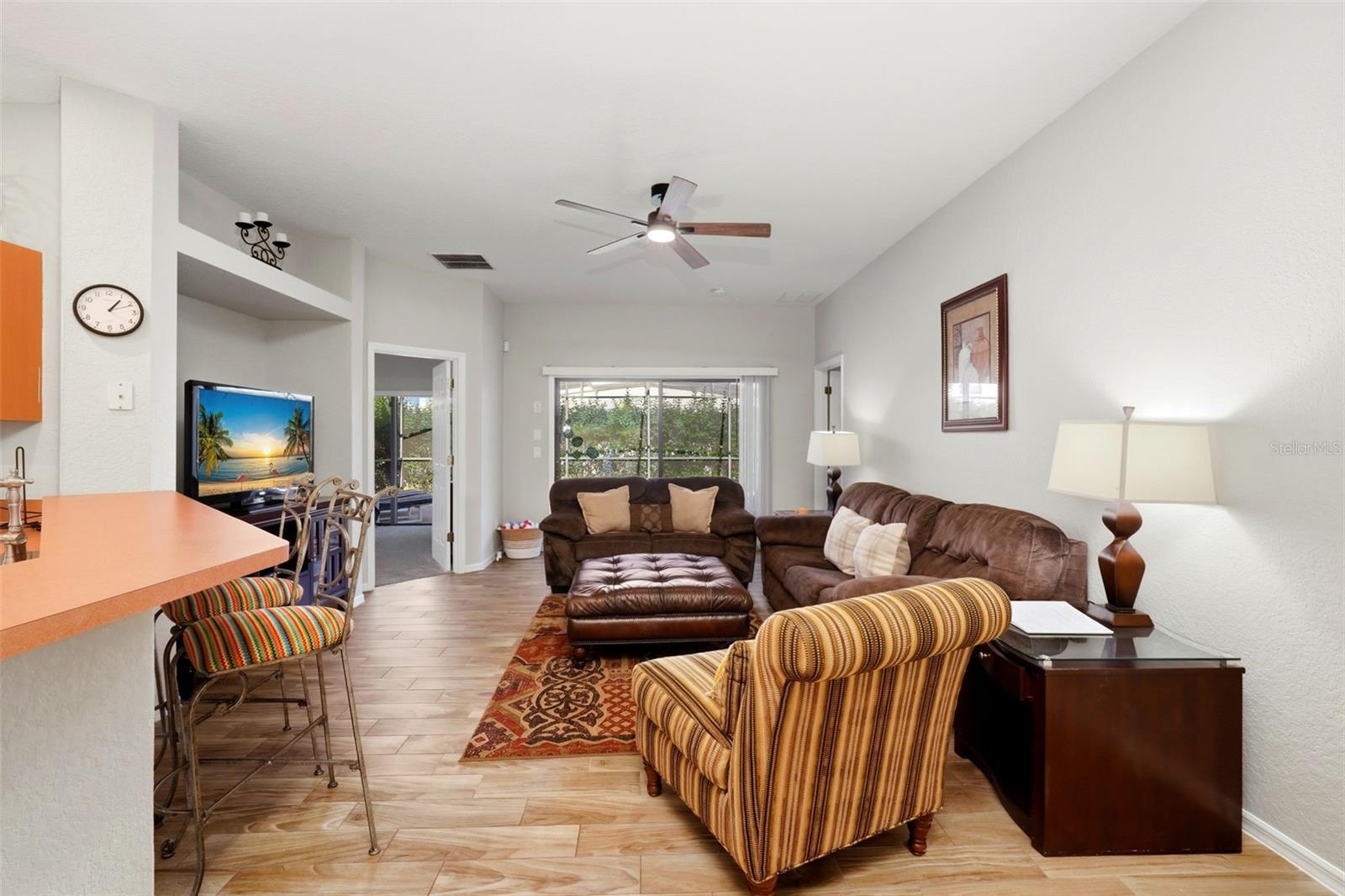 Image 8 of 51 For 16602 Lazy Breeze Loop