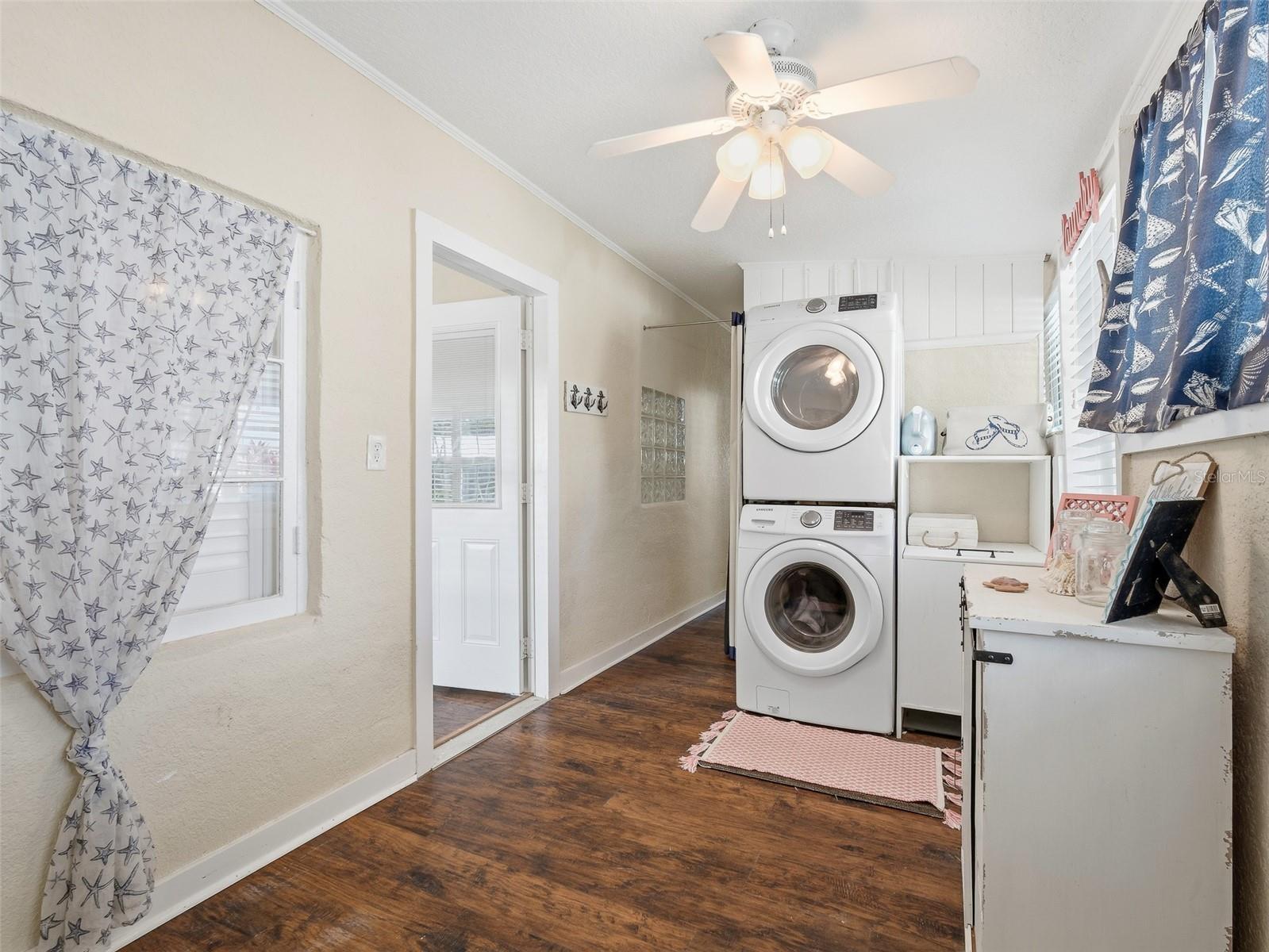 Image 36 of 71 For 1711 Magnolia Street