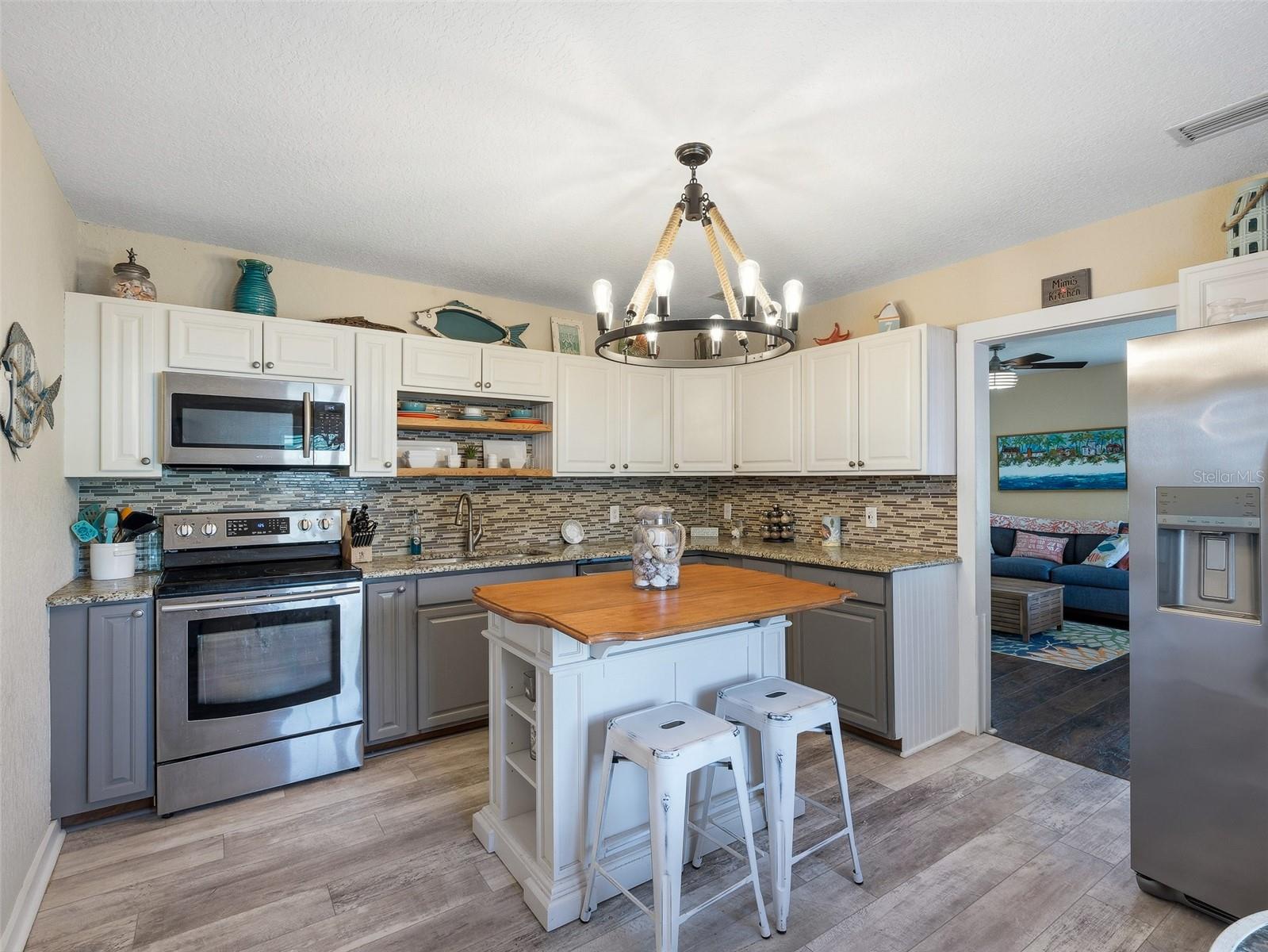 Image 7 of 71 For 1711 Magnolia Street