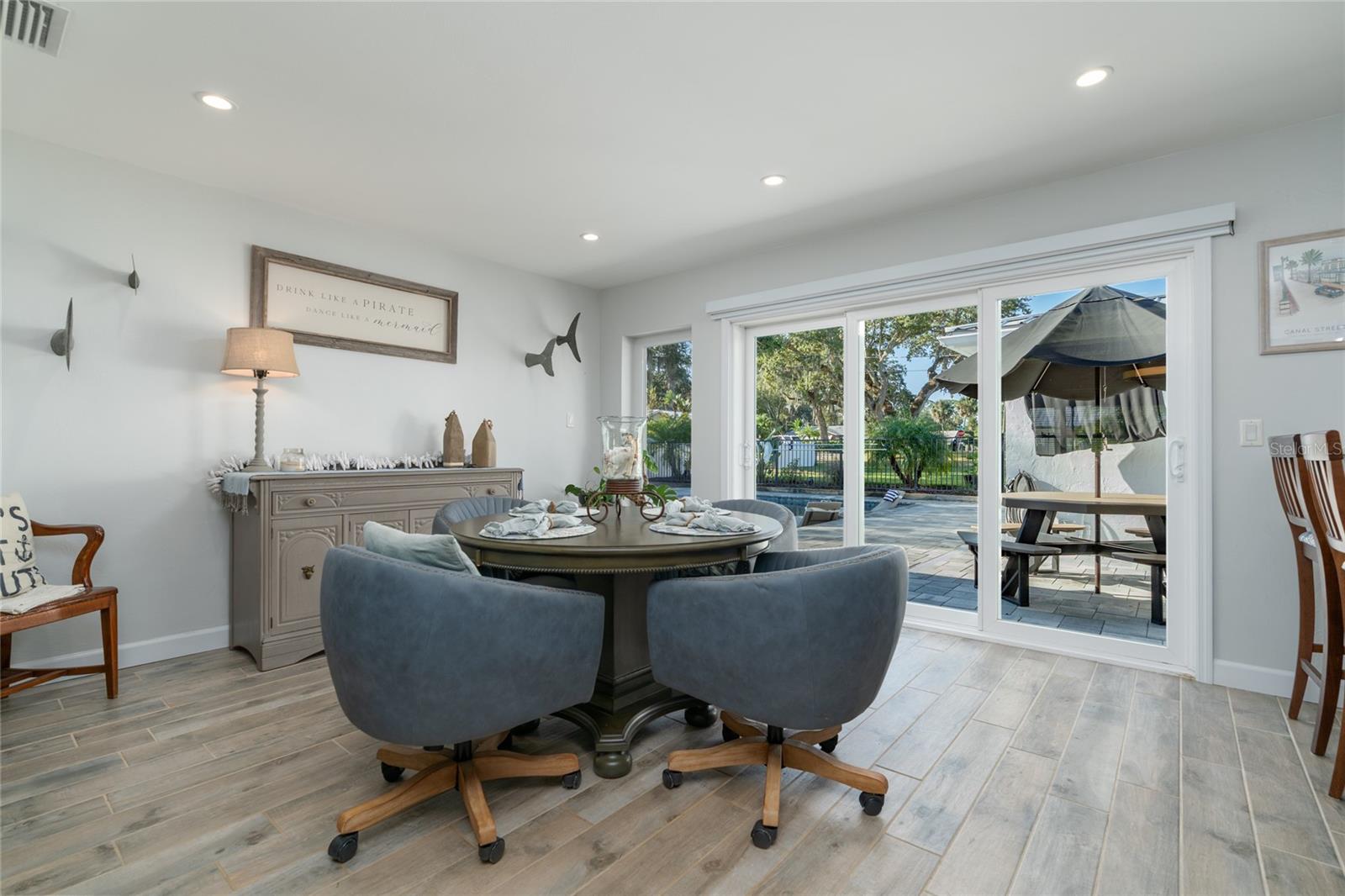 Image 12 of 38 For 1212 Magnolia Street