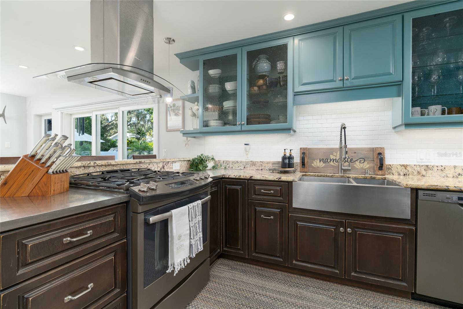 Image 16 of 38 For 1212 Magnolia Street