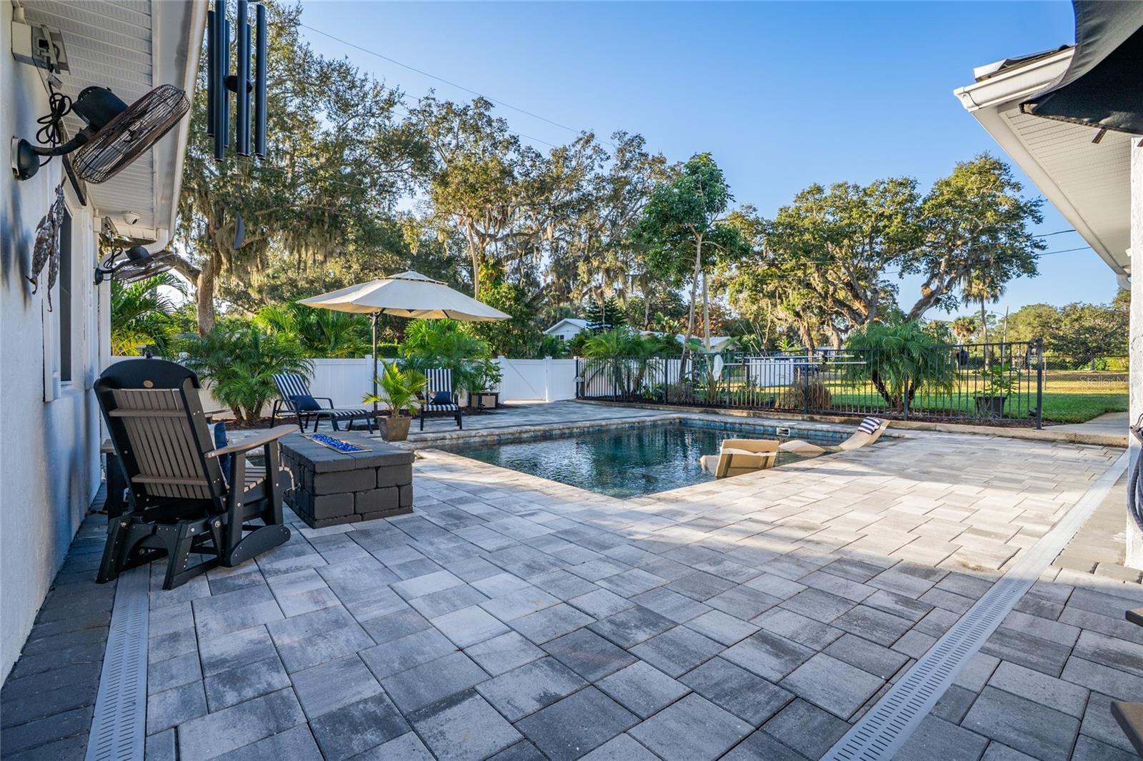 Image 28 of 38 For 1212 Magnolia Street