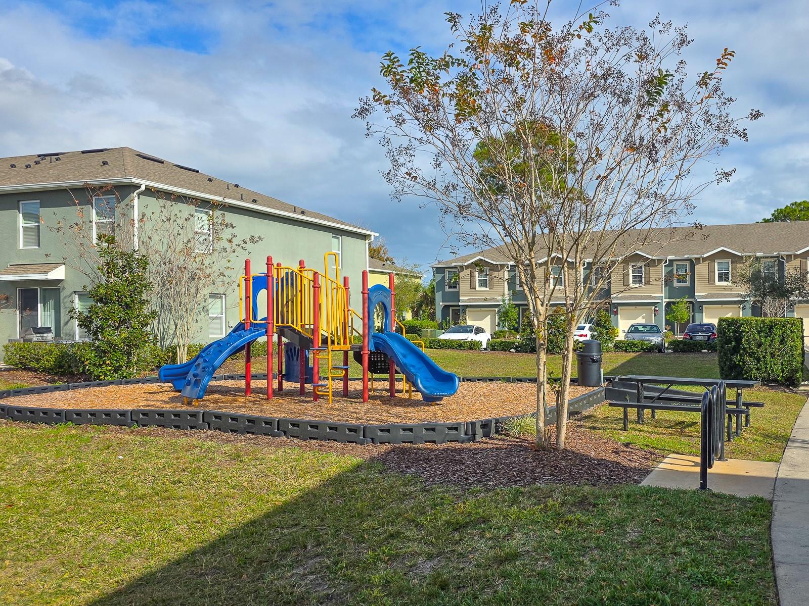 Image 20 of 22 For 1 Bella Lago Circle