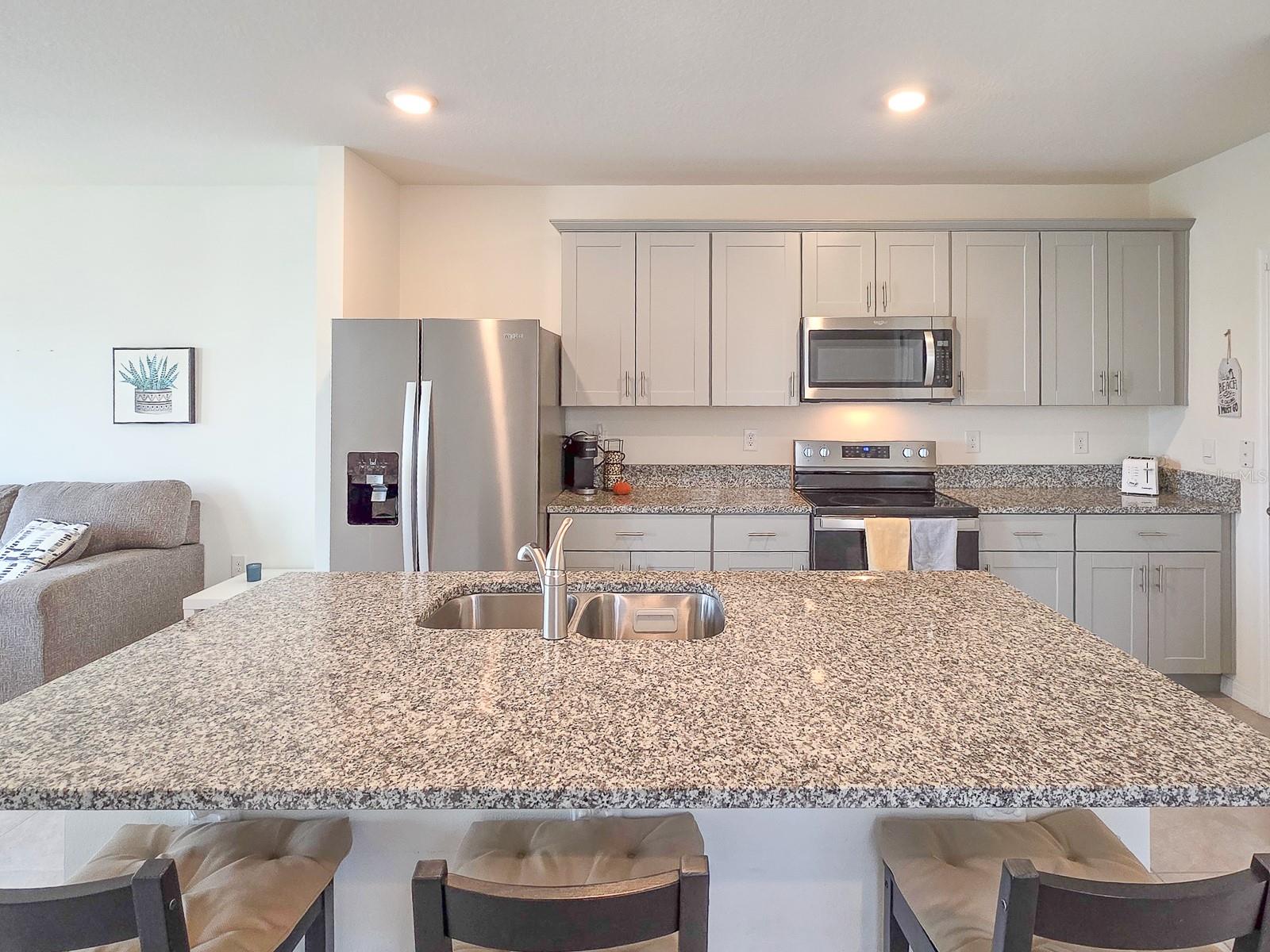 Image 8 of 22 For 1 Bella Lago Circle