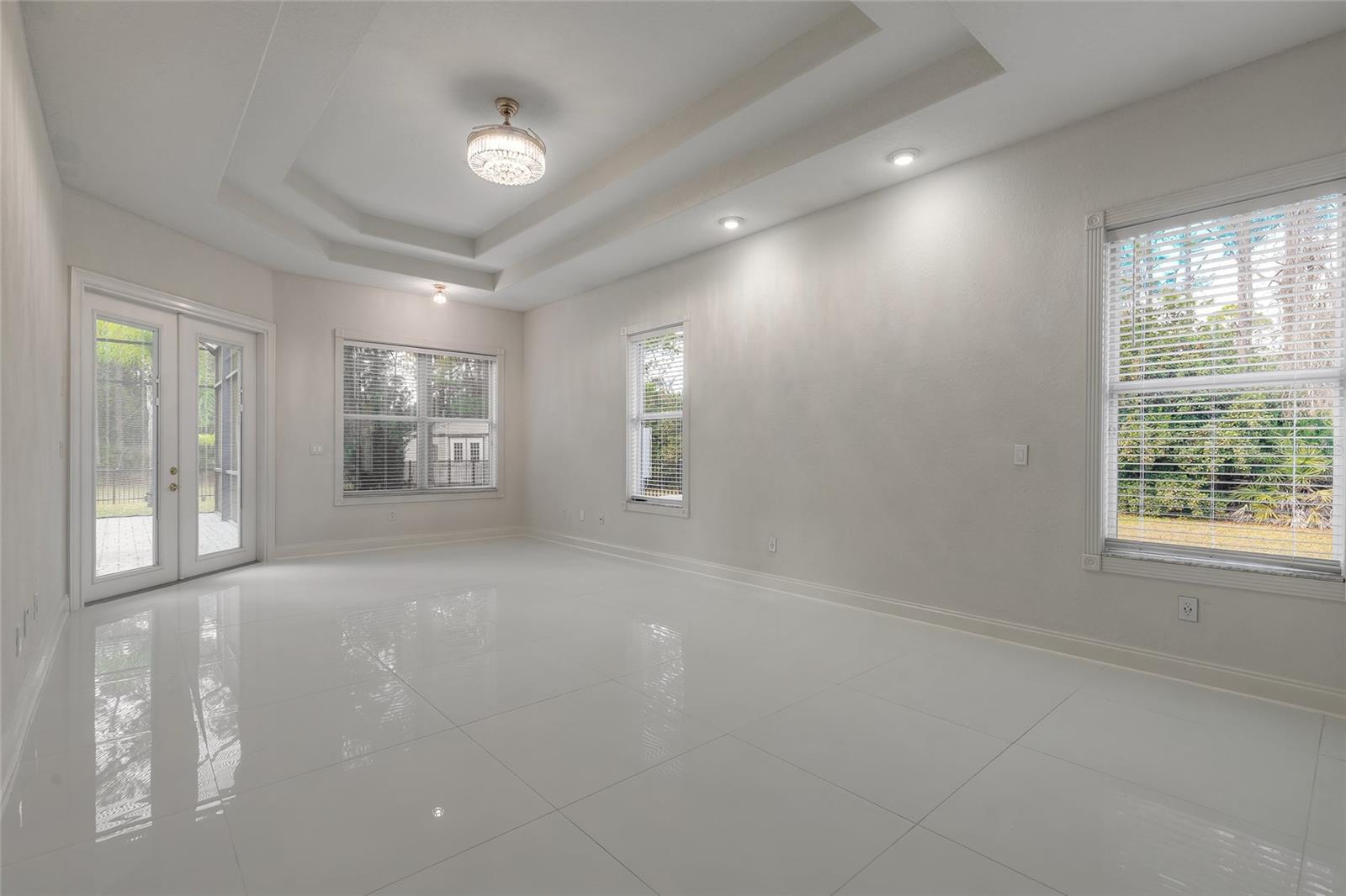 Image 32 of 85 For 1670 Roosevelt Boulevard