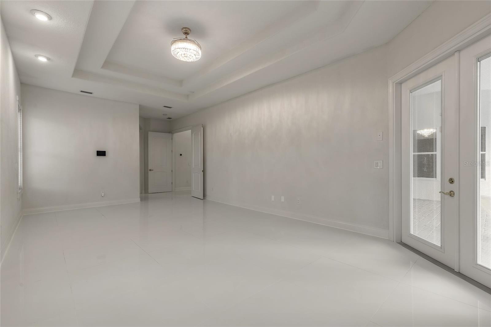 Image 34 of 85 For 1670 Roosevelt Boulevard