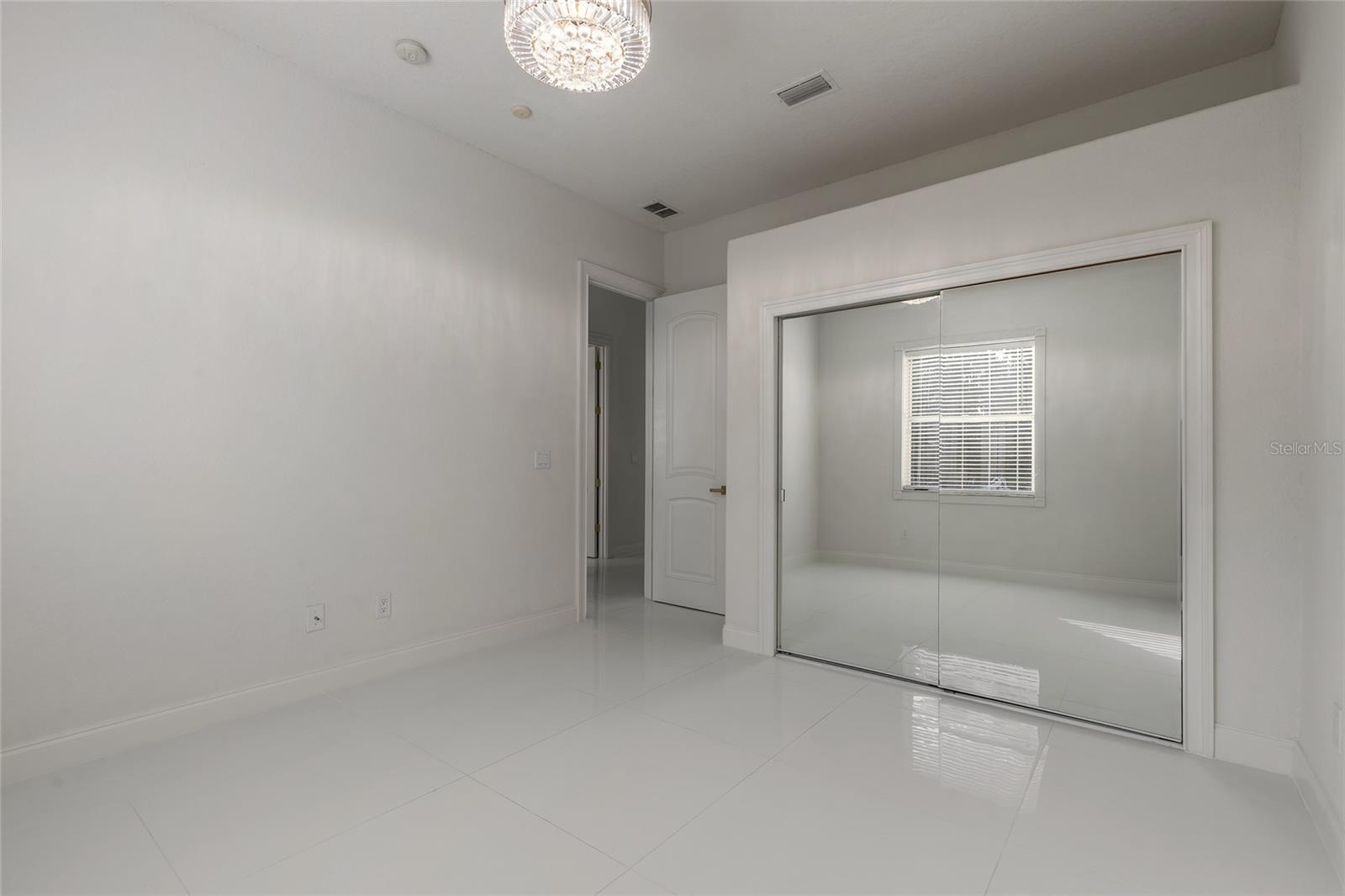 Image 49 of 85 For 1670 Roosevelt Boulevard