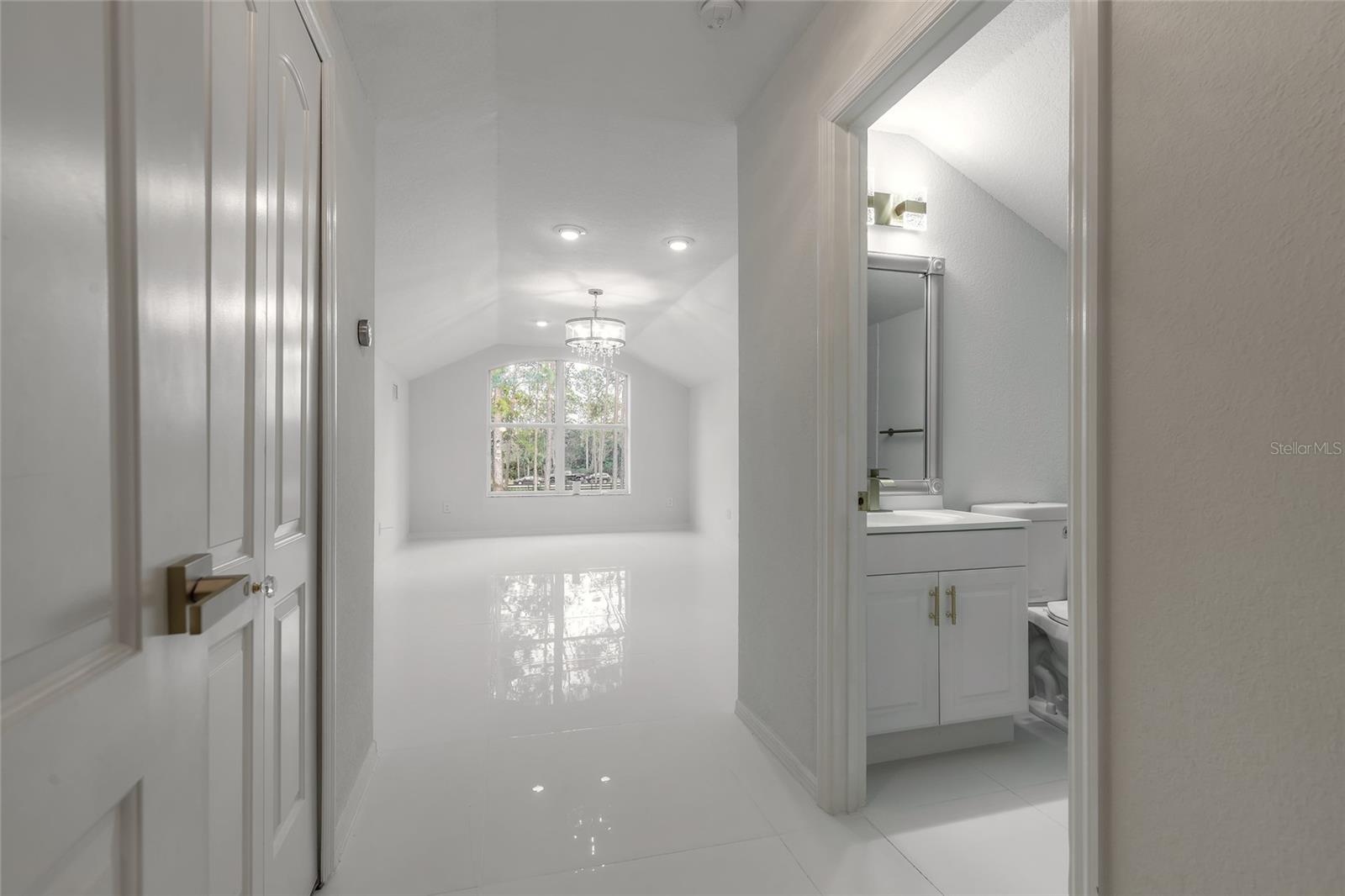 Image 51 of 85 For 1670 Roosevelt Boulevard