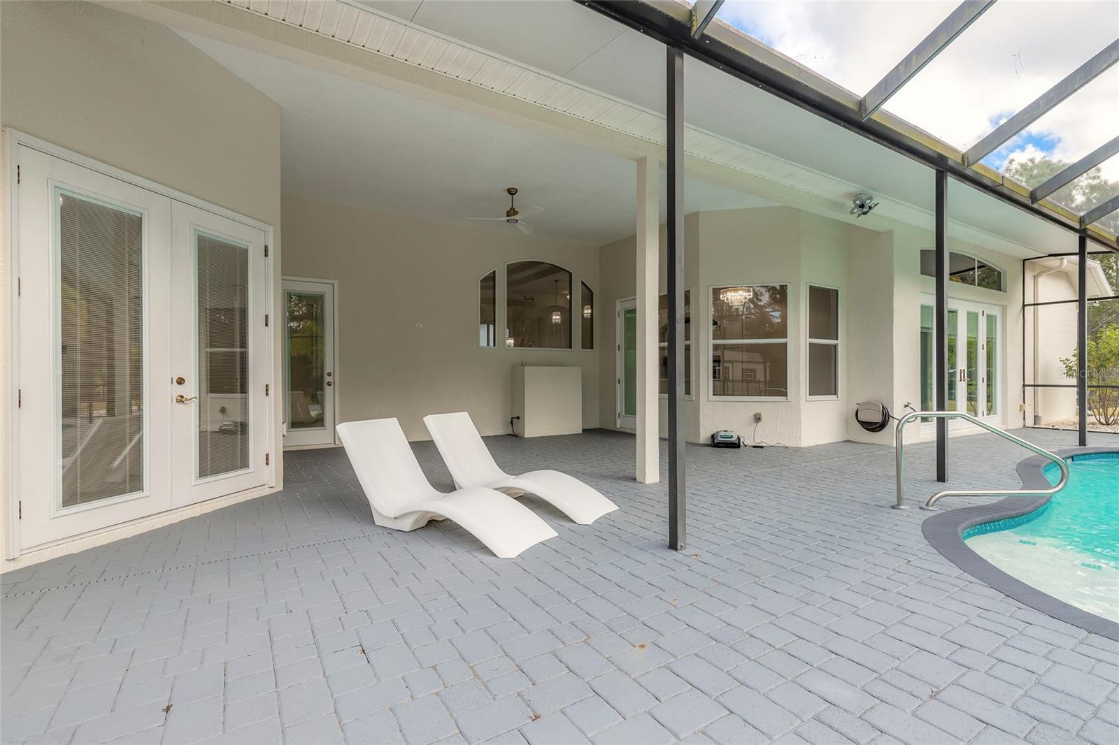 Image 63 of 85 For 1670 Roosevelt Boulevard