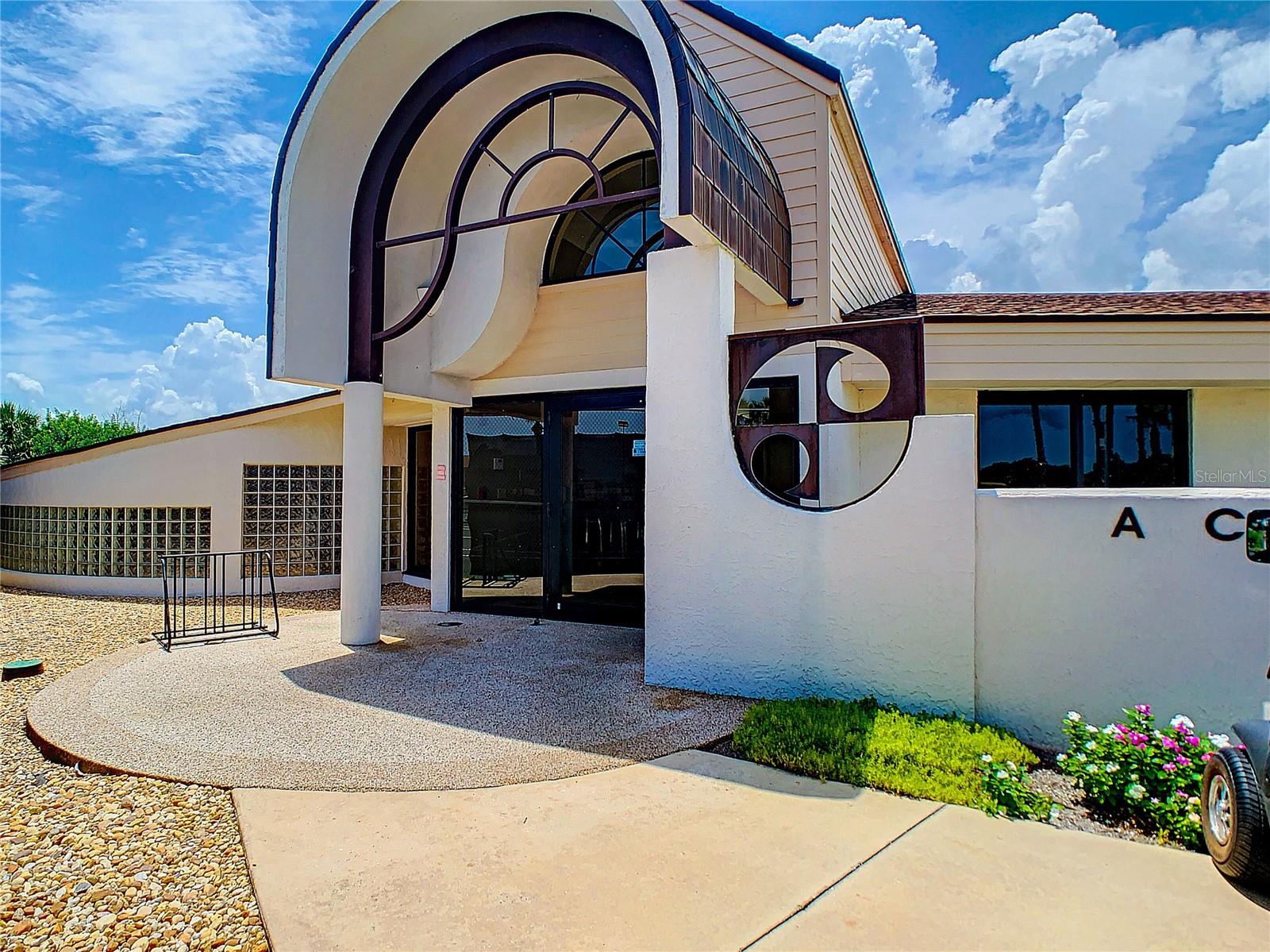 Image 25 of 44 For 168 Turnberry Circle